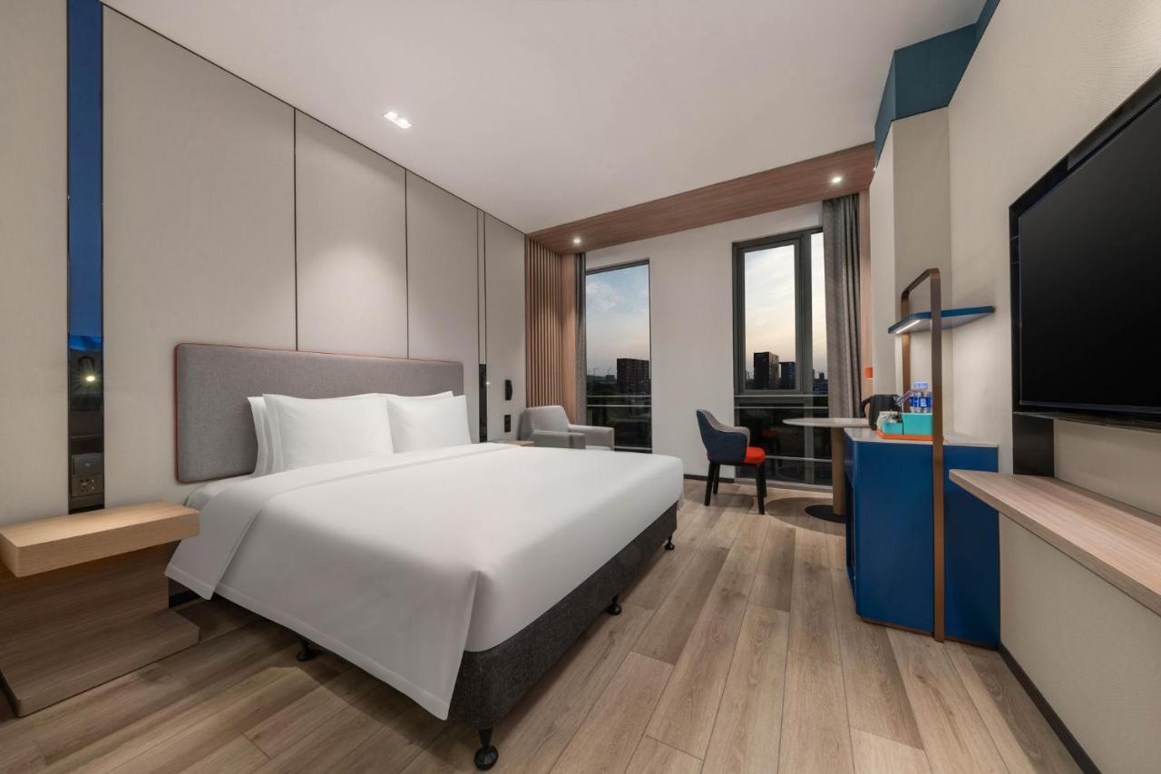 Holiday Inn Express Shanghai Pujiang By Ihg Εξωτερικό φωτογραφία