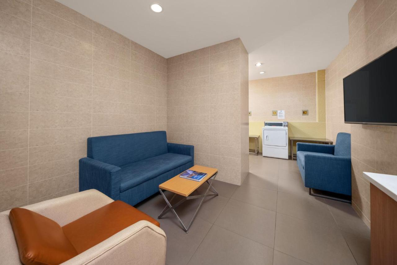 Holiday Inn Express Shanghai Pujiang By Ihg Εξωτερικό φωτογραφία